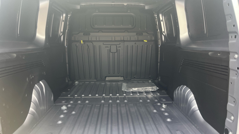 Peugeot Partner Long Diesel 1.5 BlueHDi 100 Professional Plus Van